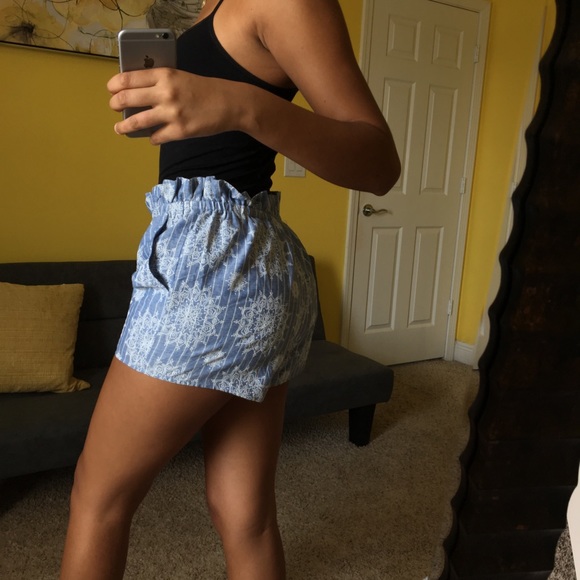 Flowy shorts - Picture 3 of 5